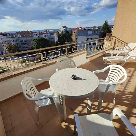 Mia Appartment Boulevard 内塞伯尔
